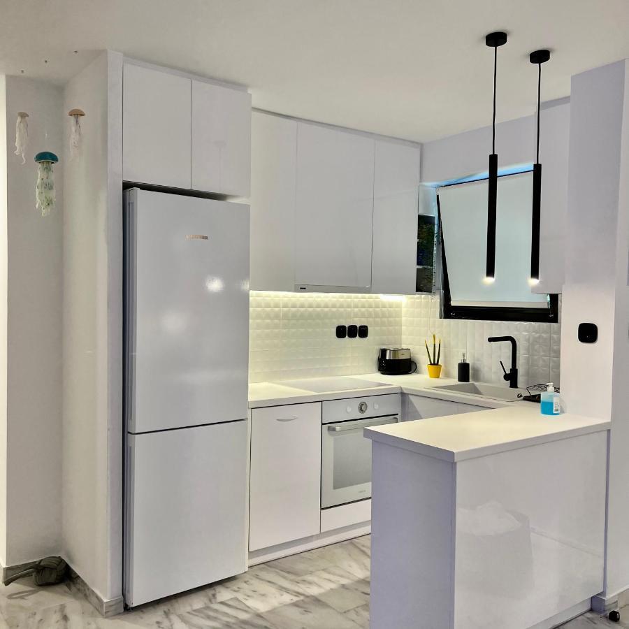 Becool Apartment Porto Rafti Luaran gambar