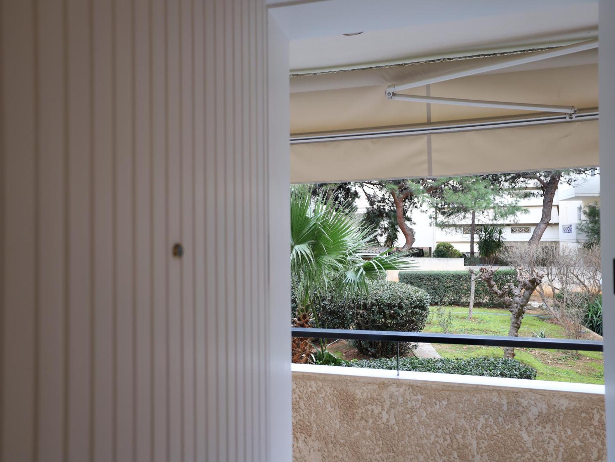 Becool Apartment Porto Rafti Luaran gambar