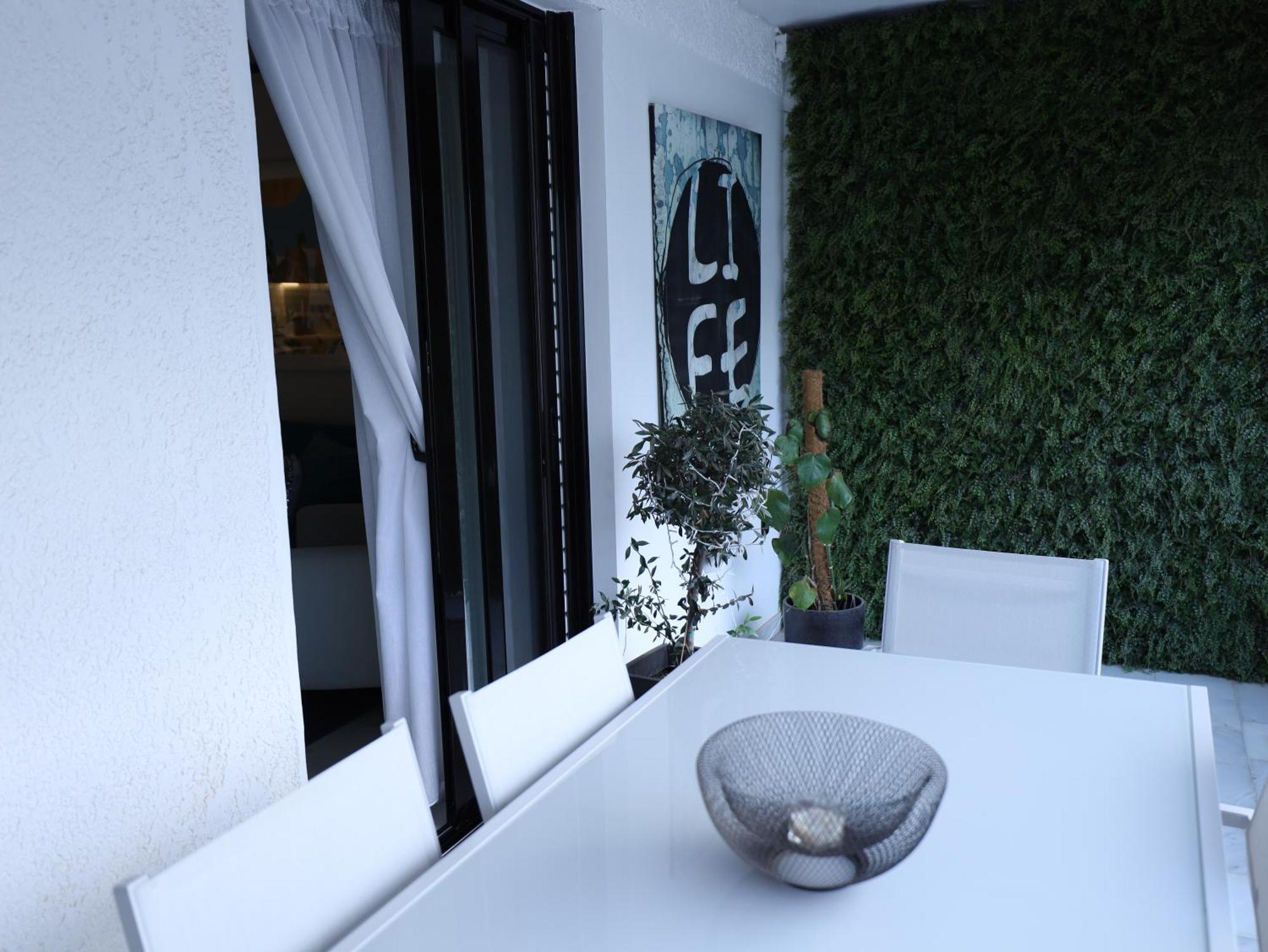 Becool Apartment Porto Rafti Luaran gambar